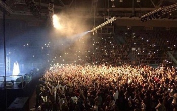 Темникова и Бузова собрали в Оренбурге полные залы поклонников