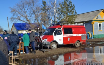 Куда бежать и звонить жителям Оренбурга, если пострадали от паводка