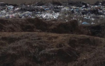Пока в Оренбуржье растут горы мусора, правительство грезит планами