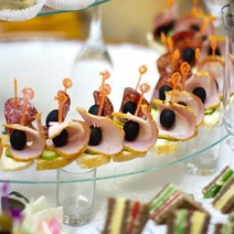 В Оренбуржье фуршет для театралов обойдётся в четверть миллиона рублей