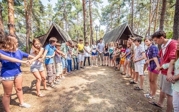 Как подорожали в Оренбуржье путевки в детские загородные лагеря