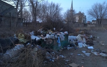 В Новотроицке с мечетью соседствует свалка