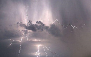 На Оренбуржье надвигается гроза и сильный дождь