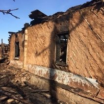 Матери погибших на пожаре в Оренбуржье детей грозит уголовная ответственность