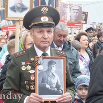 Оренбуржцам напоминают о недопустимости любой рекламы на шествии «Бессмертного полка»