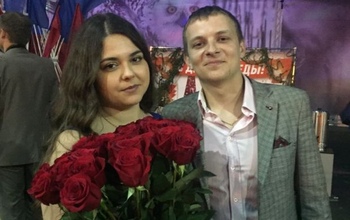 В День Победы на концерте оренбуржец со сцены сделал предложение возлюбленной