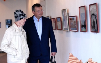 В Оренбургском областном музее изобразительных искусств открылась фотовыставка врача