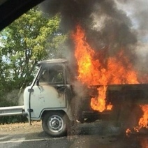 В Оренбурге сгорели два автомобиля