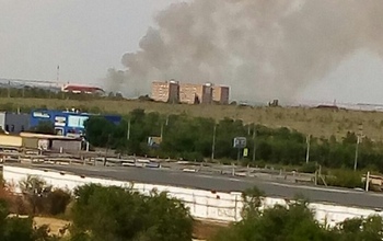 Под Оренбургом пылает сухая трава
