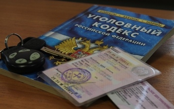 Оренбургские полицейские пожалели водителя и не стали возбуждать уголовное дело из-за поддельных прав