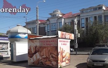 В Оренбурге признанный больше года назад незаконным киоск до сих пор не демонтирован