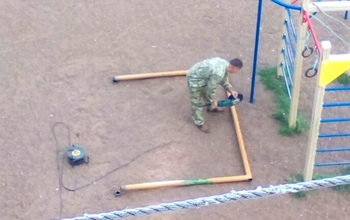 В Бузулуке детям запретили играть в мяч и шуметь во дворе