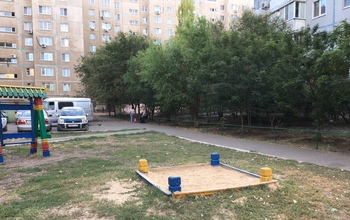 В центре Оренбурга мужчина пытался ограбить девушку: на помощь пришли подростки