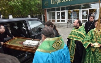 В Никольский собор привезли мощи преподобного Аристоклия старца Афонского
