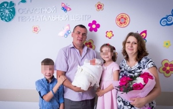 Оренбургской многодетной семье погорельцев чиновники обещали помочь, но когда, не уточнили