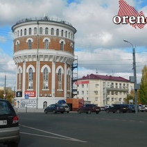 Культурное наследие Оренбурга уродуют вывесками