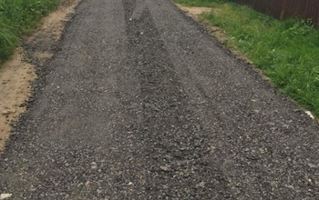 В одном из сел Оренбуржья дорога после ремонта стала хуже