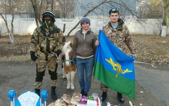 Как оренбургские десантники и байкеры творили сегодня добро