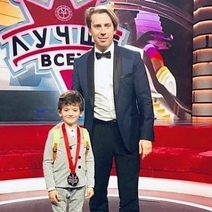 7-летний оренбуржец Миша Мяло выступил в программе Максима Галкина