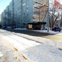 Все ли остановки общественного транспорта в Оренбурге расчищены от снега и посыпаны песком?
