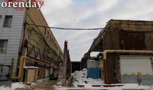 Что происходит со зданием сгоревшего ТК «Мир» в Оренбурге