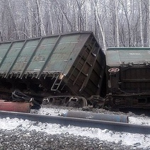 По факту схода вагонов товарного поезда в Оренбуржье возбуждено уголовное дело