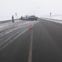 Оренбургские полицейские выясняют обстоятельства ДТП с пострадавшими