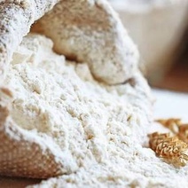 Оренбуржцы жалуются на отсутствие местной муки в магазинах