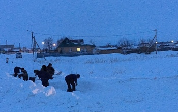 В Оренбургском районе пояснили, почему сельчане сами лопатами расчищали дороги от снега