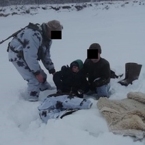 Оренбургские пограничники спасли жизнь горе-нарушителям границы