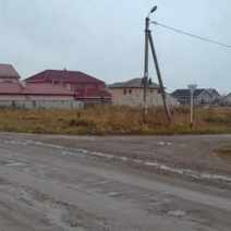 Жителям поселка в пригороде Оренбурга предложили скинуться на ремонт дорог