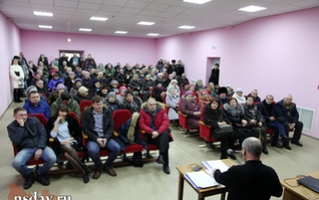 В Новосергиевке прошла встреча по вопросам экологии с депутатом Юрием Юрьевым