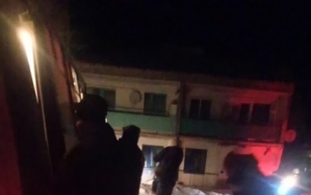 Ночью 30 вахтовиков застряли на орской трассе