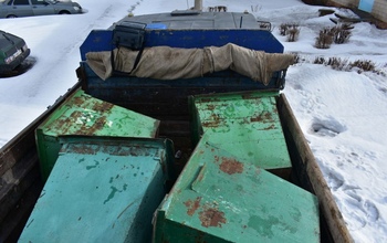 В Новотроицке задержали похитителей мусорных баков