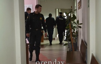 Оренбургский авиадебошир летел от одной жены на похороны другой