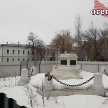 В Оренбурге памятник Ленину пока не собираются возвращать на место