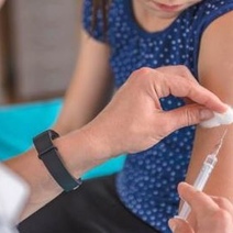 Стоит ли сейчас оренбуржцам делать прививку от клещевого энцефалита