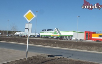 Прокуратура Оренбурга разбирается с дорожными знаками возле 