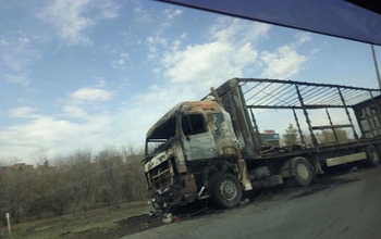 Ночью в Оренбурге сгорел дотла грузовой автомобиль