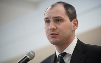 «Звоните после 20 мая»: оренбуржцы пока не могут попасть на прием к врио губернатора