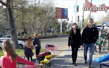 Несмотря на запреты, в Оренбурге продают заповедные первоцветы