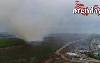 Оренбуржцы жалуются на дым и запах гари