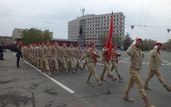 Смотрите на orenday прямые трансляции парада Победы и акции «Бессмертный полк» в Оренбурге
