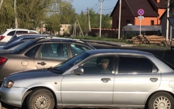 В Ростошах мамочки детсадовцев вынуждены бороться за парковку