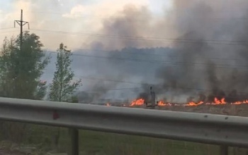 Степные пожары подбираются все ближе к Оренбургу
