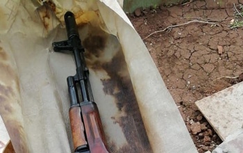 Житель Оренбурга припрятал на даче автомат Калашникова