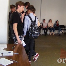 Оренбургские подростки атакуют штабы по трудоустройству