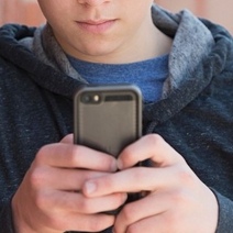 С начала года детский телефон доверия в Оренбуржье звонил 9700 раз