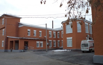 В приемном покое соль-илецкой больницы не открыли дверь пациентке
