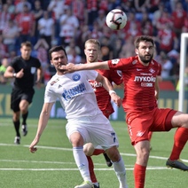 Огорчившихся проигрышу фанатов «Спартака» успокаивали силовики